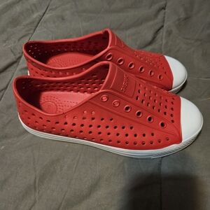 Saguaro Shoes Red Slip-On Sneakers